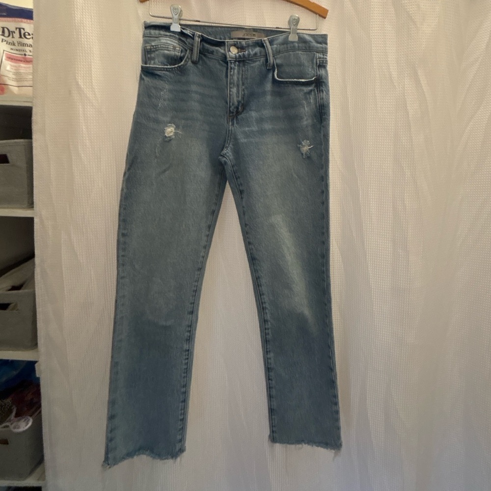 Joe’s Jeans Mid-Rise Cropped Straight Jeans – Light Wash